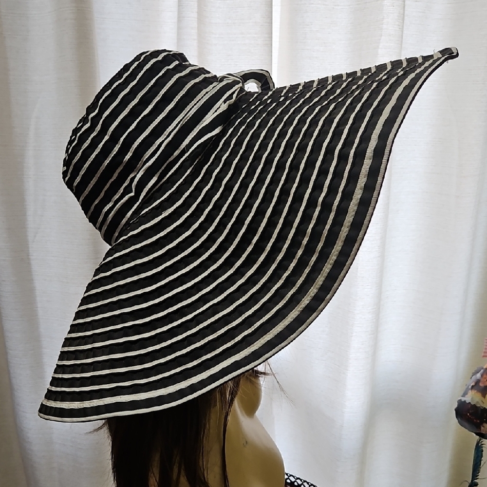 Striped Black and White Women's Sun Hat One Size Fits All